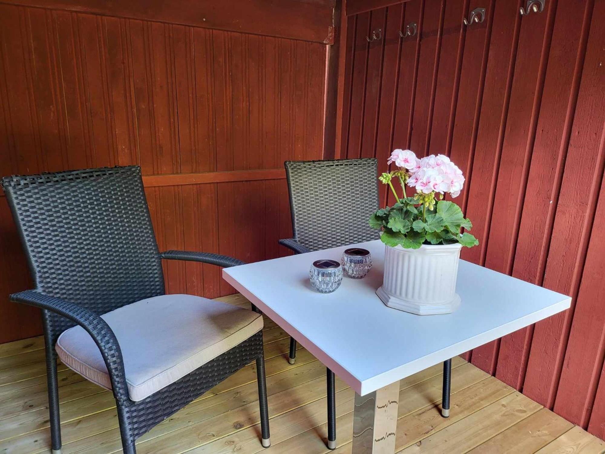 Minihus Med Stor Traedgardstomt Naera Golf Och Hav Villa Trosa Eksteriør billede